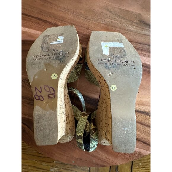 Donald Pliner Green Snakeskin Cork Wedge Sandals 9M Womens Stylish Summer Shoes - Picture 8 of 11